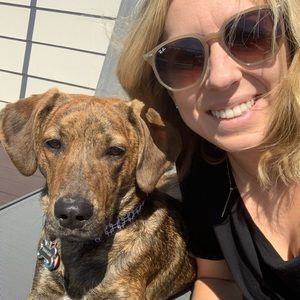 Meet your Posher, Carrie